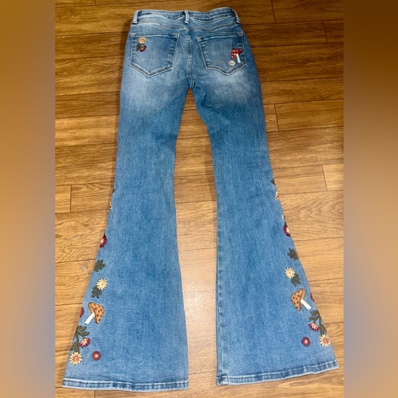 RARE Free People Driftwood Farrah Embroidered Mushroom Flare Jeans 24 /34 - Picture 5 of 10